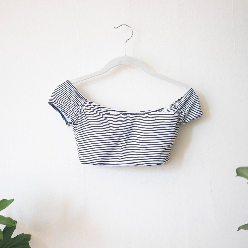 Victoria’s Secret Off Shoulder Bikini Swim Top